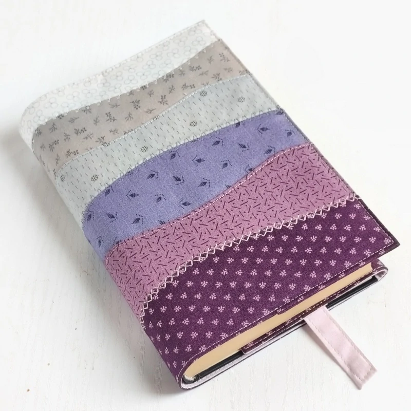 Univerzální obal na knihu - Soft Lavender No. 1