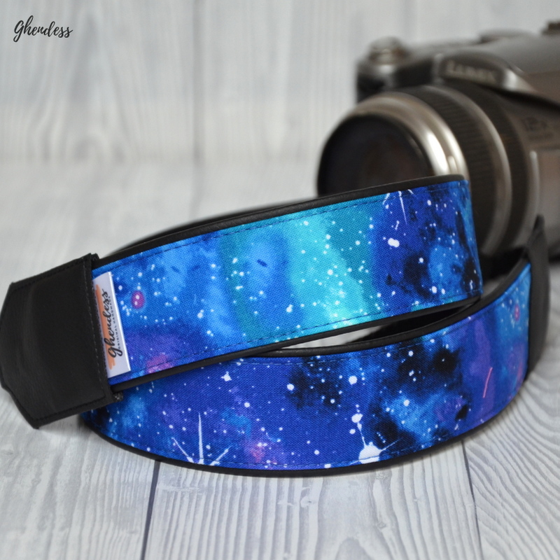 Popruh na fotoaparát - Galaxy