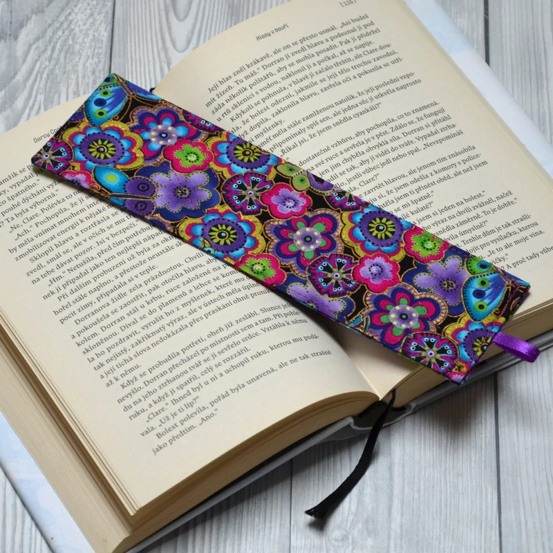 Záložka do knihy - Carnival