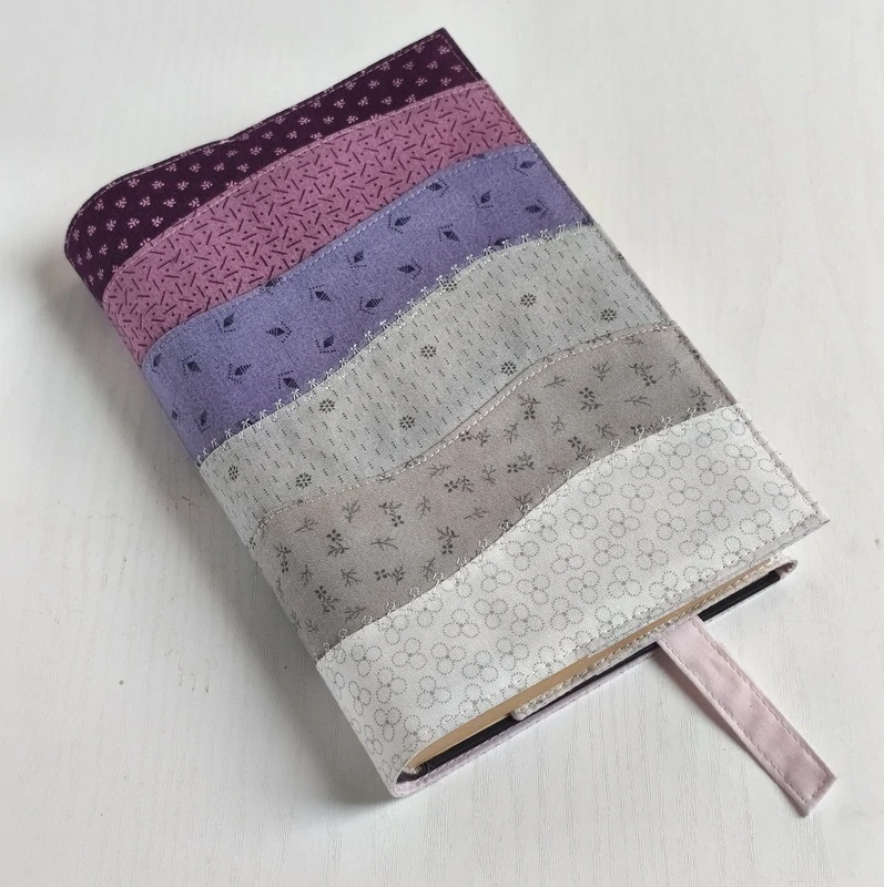 Univerzální obal na knihu - Soft Lavender No. 2