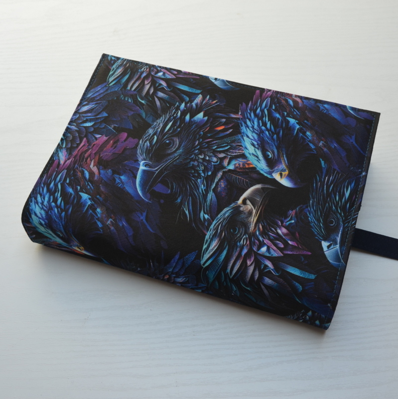 Univerzální obal na knihu - Ravens