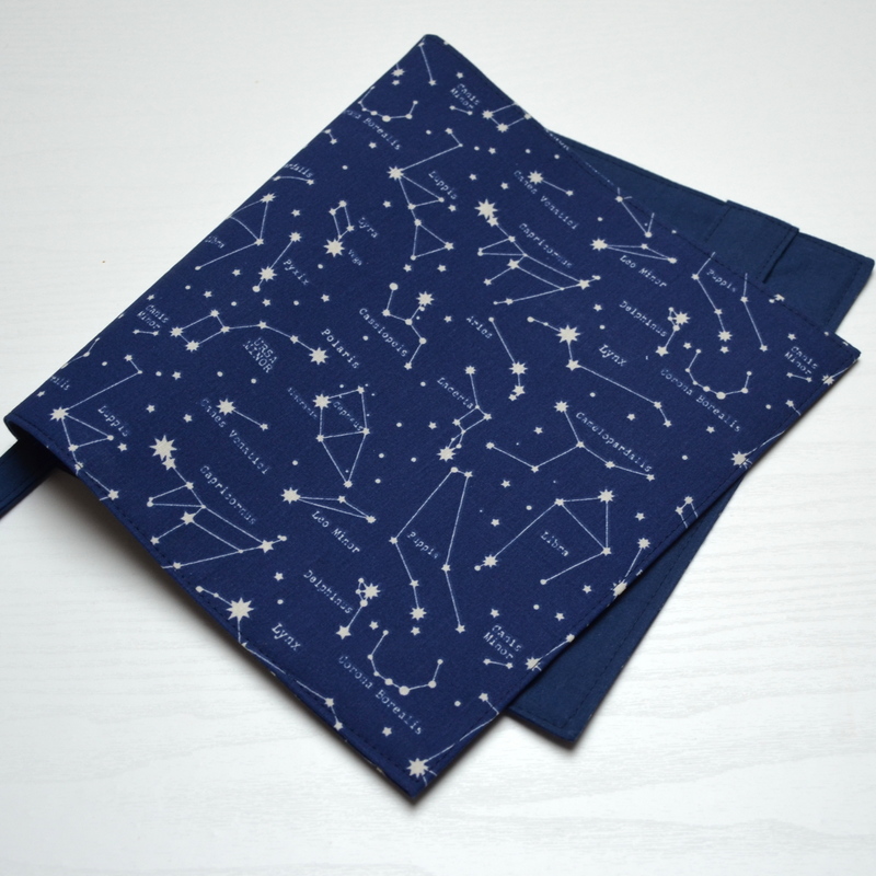 Univerzální obal na knihu - Sky map
