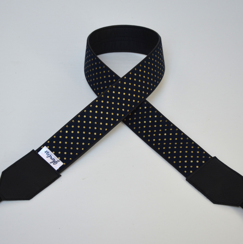 Popruh na fotoaparát - Gold dots