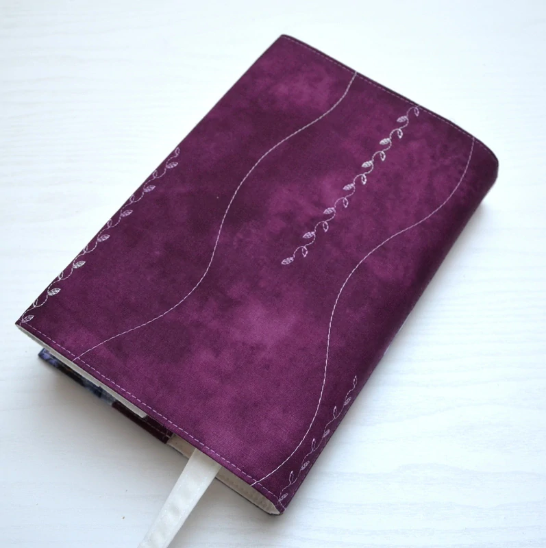 Univerzální obal na knihu - Vlčí máky/Violet 2