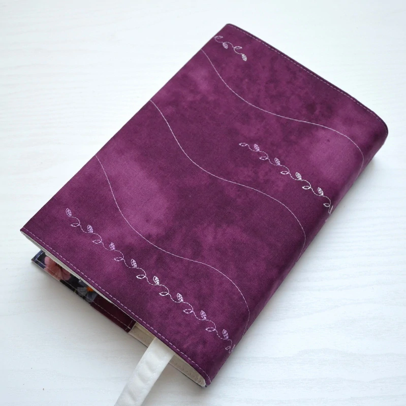 Univerzální obal na knihu - Vlčí máky/Violet 3