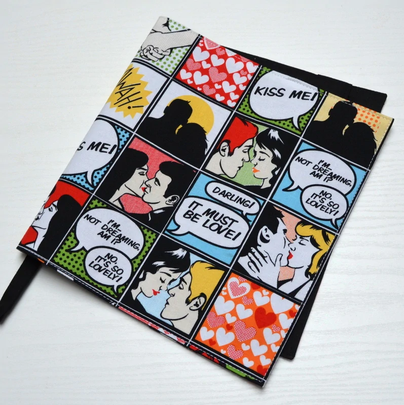 Obal na knihu - Kiss me!