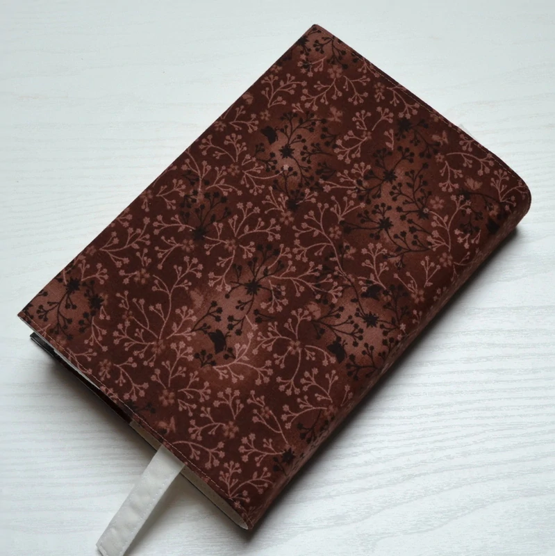 Univerzální obal na knihu - Když knihy šeptají