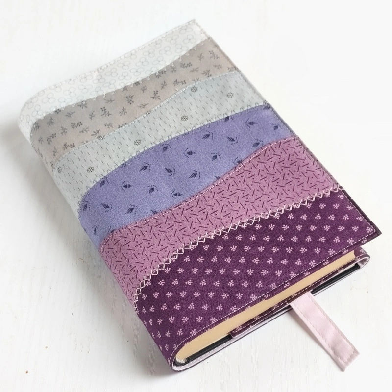 Univerzální obal na knihu - Soft Lavender No. 1