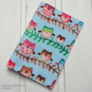 Obal na očkovací průkaz - Sovičky na větvi/modrá