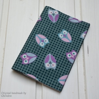 Obal na očkovací průkaz - Sovičky s puntíky 