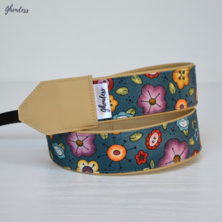 Popruh na fotoaparát - Kytičky/knoflíčky